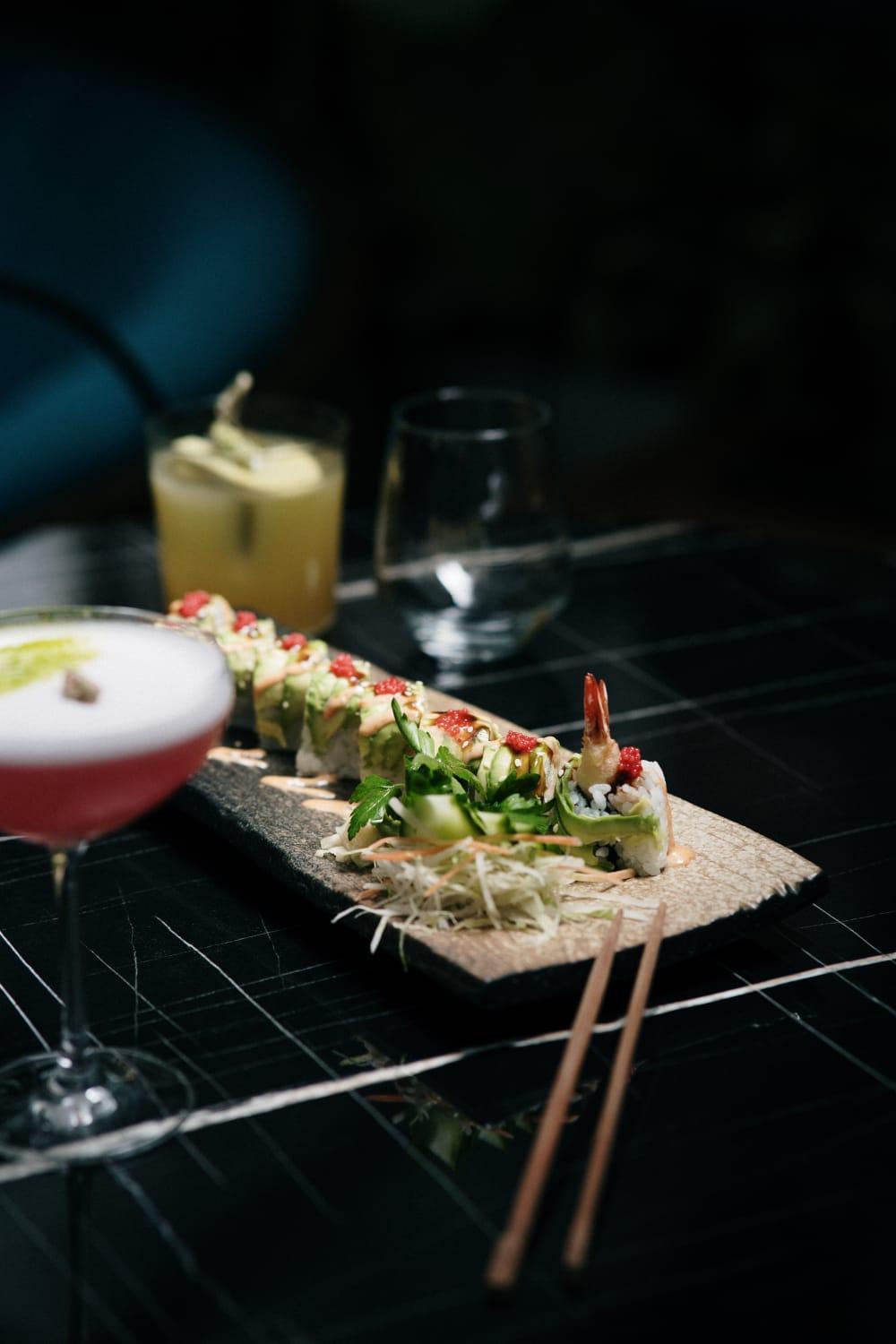 Xheko Imperial Luxury Hotel & Spa Tirana Zewnętrze zdjęcie Sushi