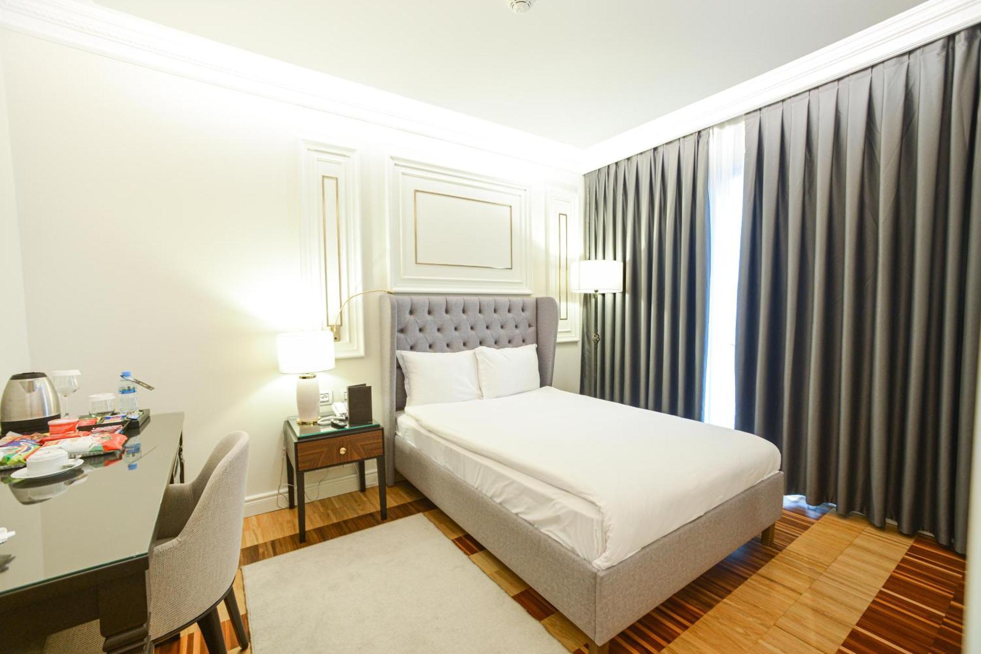 Xheko Imperial Luxury Hotel & Spa Tirana Zewnętrze zdjęcie