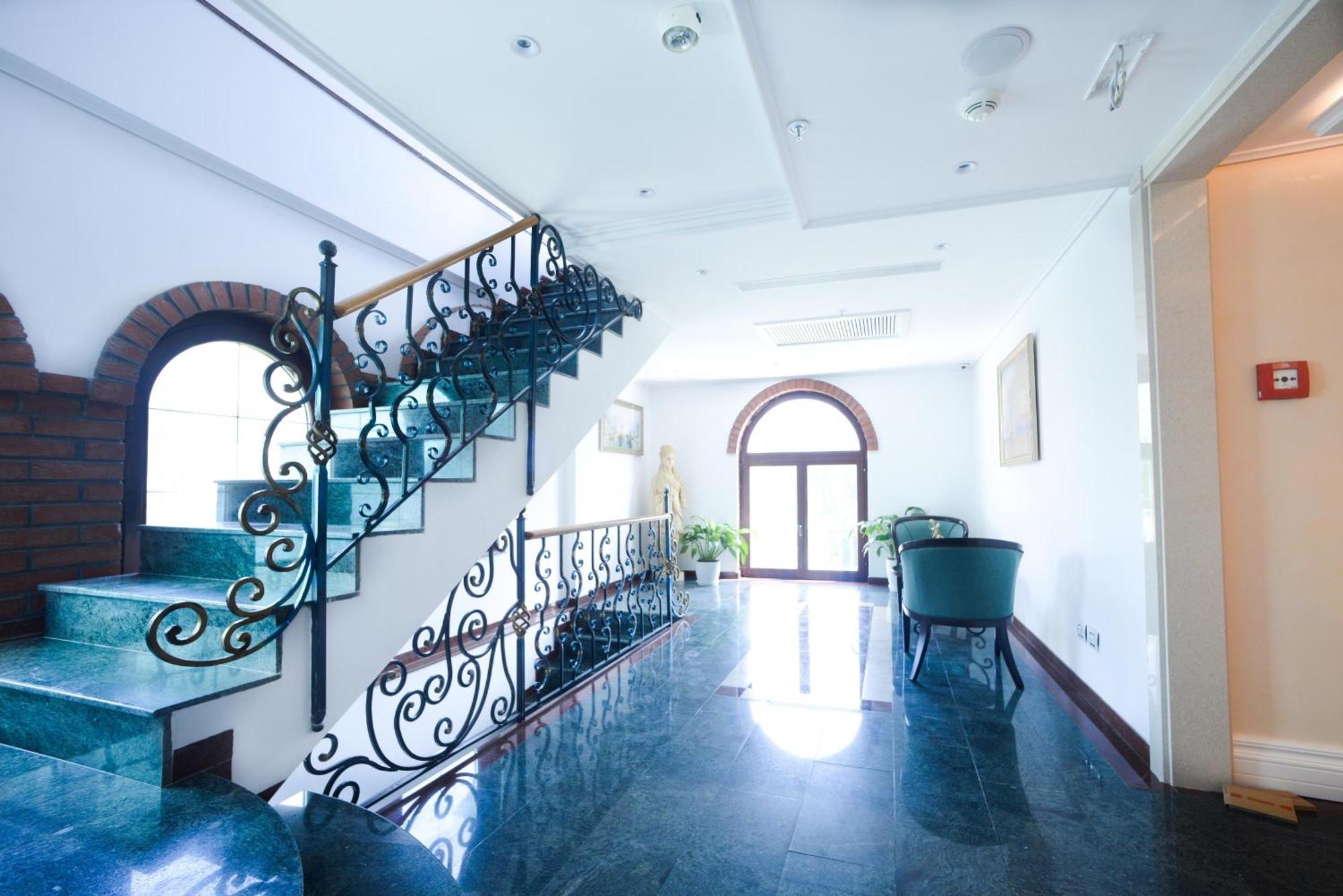 Xheko Imperial Luxury Hotel & Spa Tirana Zewnętrze zdjęcie